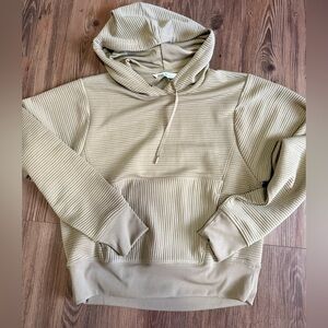 DSG Hoodie Size XS Like New